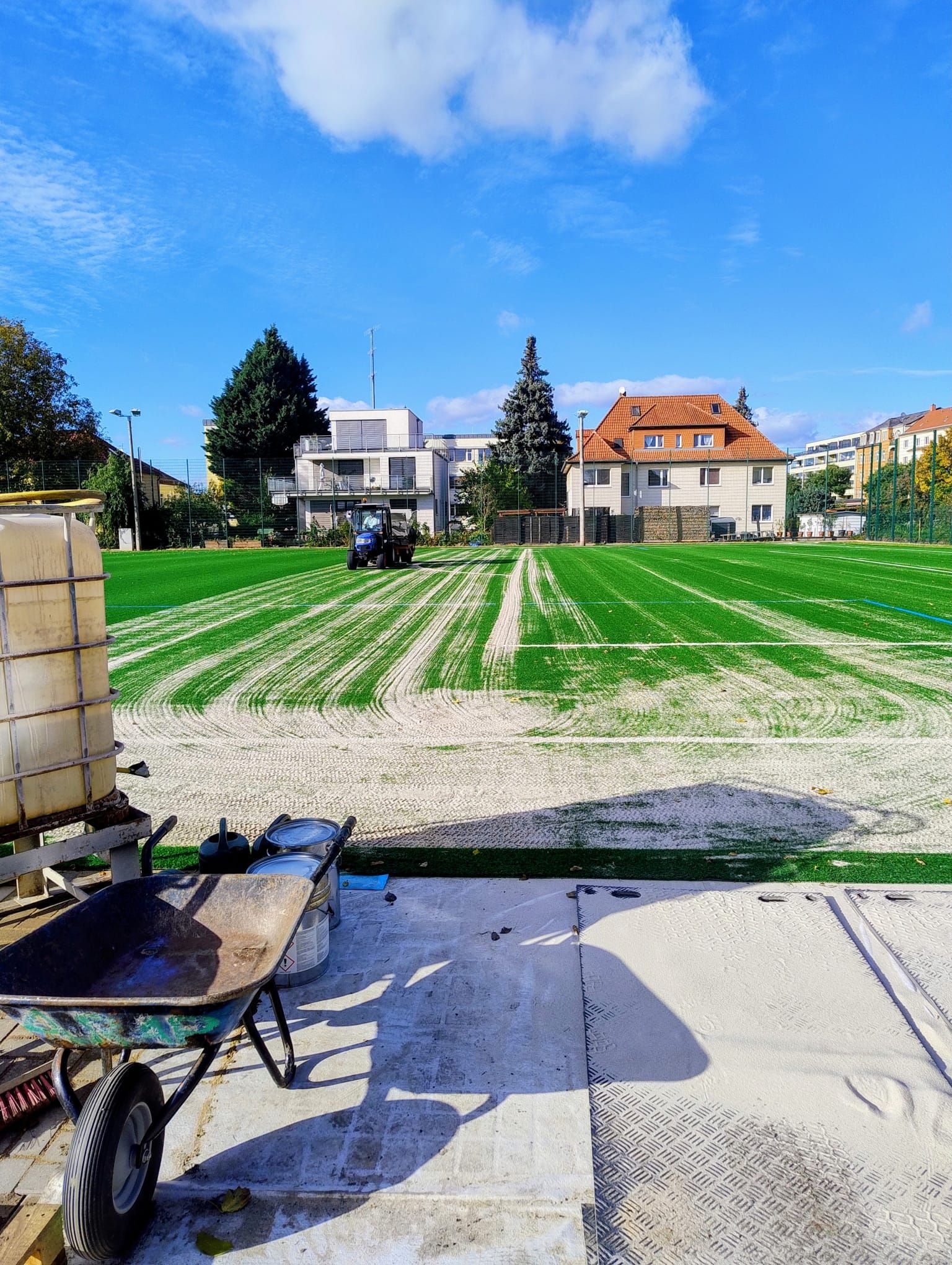 platz wird gesandet 22102026